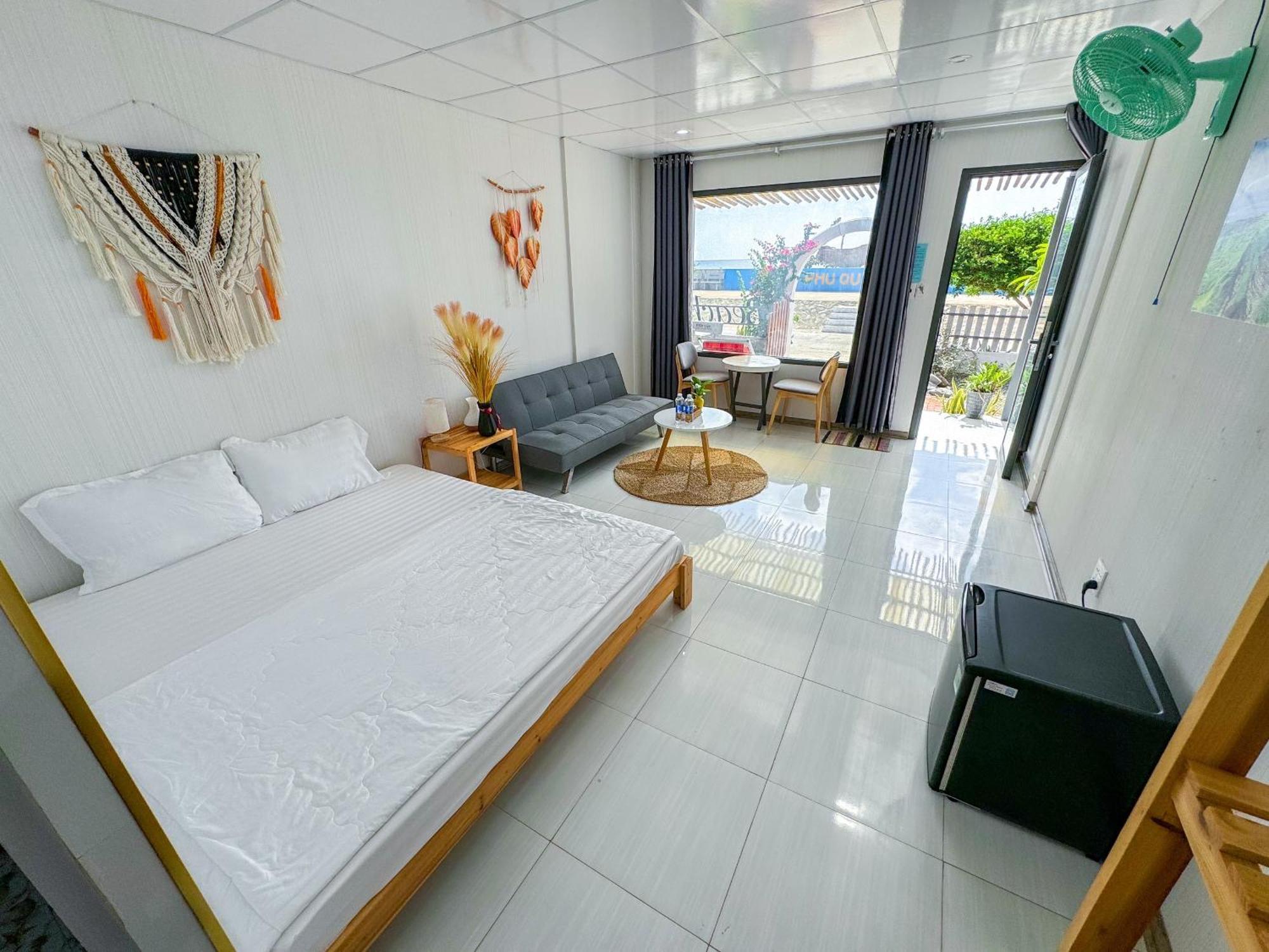 Beach Villa Phu Quy Cu Lao Thu Exteriör bild